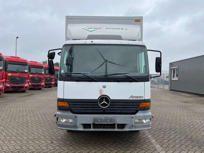 Mercedes-Benz Atego 1223 - Kapalı kasa kamyon: fotoğraf 2 Mercedes-Benz Atego 1223 - Kapalı kasa kamyon: fotoğraf 2