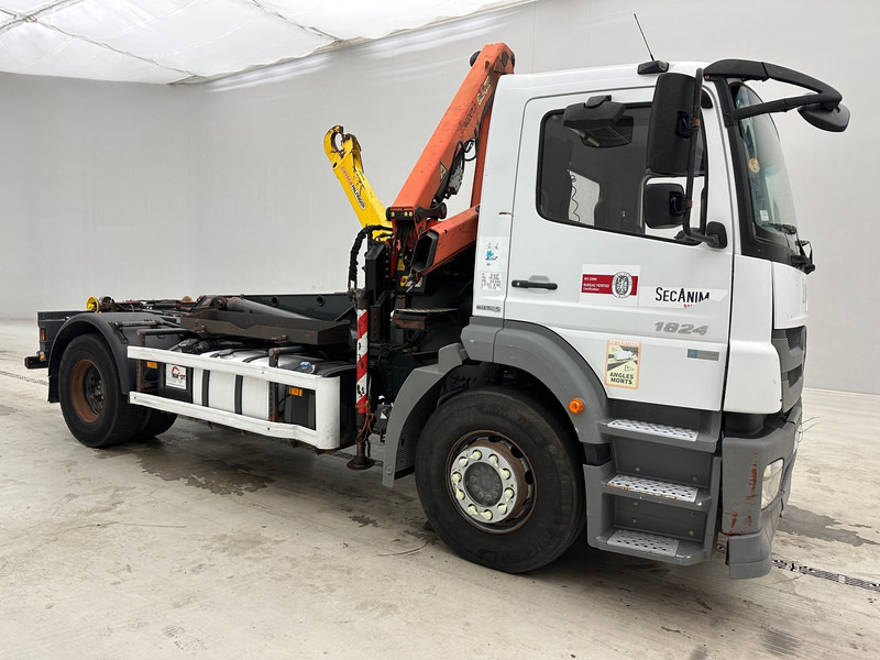 Mercedes-Benz Axor 1824 - Kancalı yükleyici kamyon, Vinçli kamyon: fotoğraf 3 Mercedes-Benz Axor 1824 - Kancalı yükleyici kamyon, Vinçli kamyon: fotoğraf 3