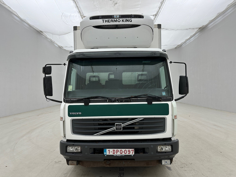 Volvo FL 220 - Refrijeratör kamyon: fotoğraf 2 Volvo FL 220 - Refrijeratör kamyon: fotoğraf 2
