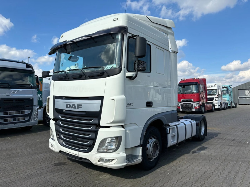 DAF XF 460 Spacecab Euro 6 - Çekici: fotoğraf 1 DAF XF 460 Spacecab Euro 6 - Çekici: fotoğraf 1