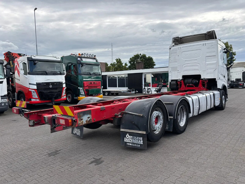 Volvo FH 500 6X2 Euro 6 - Şasi kamyon: fotoğraf 4 Volvo FH 500 6X2 Euro 6 - Şasi kamyon: fotoğraf 4