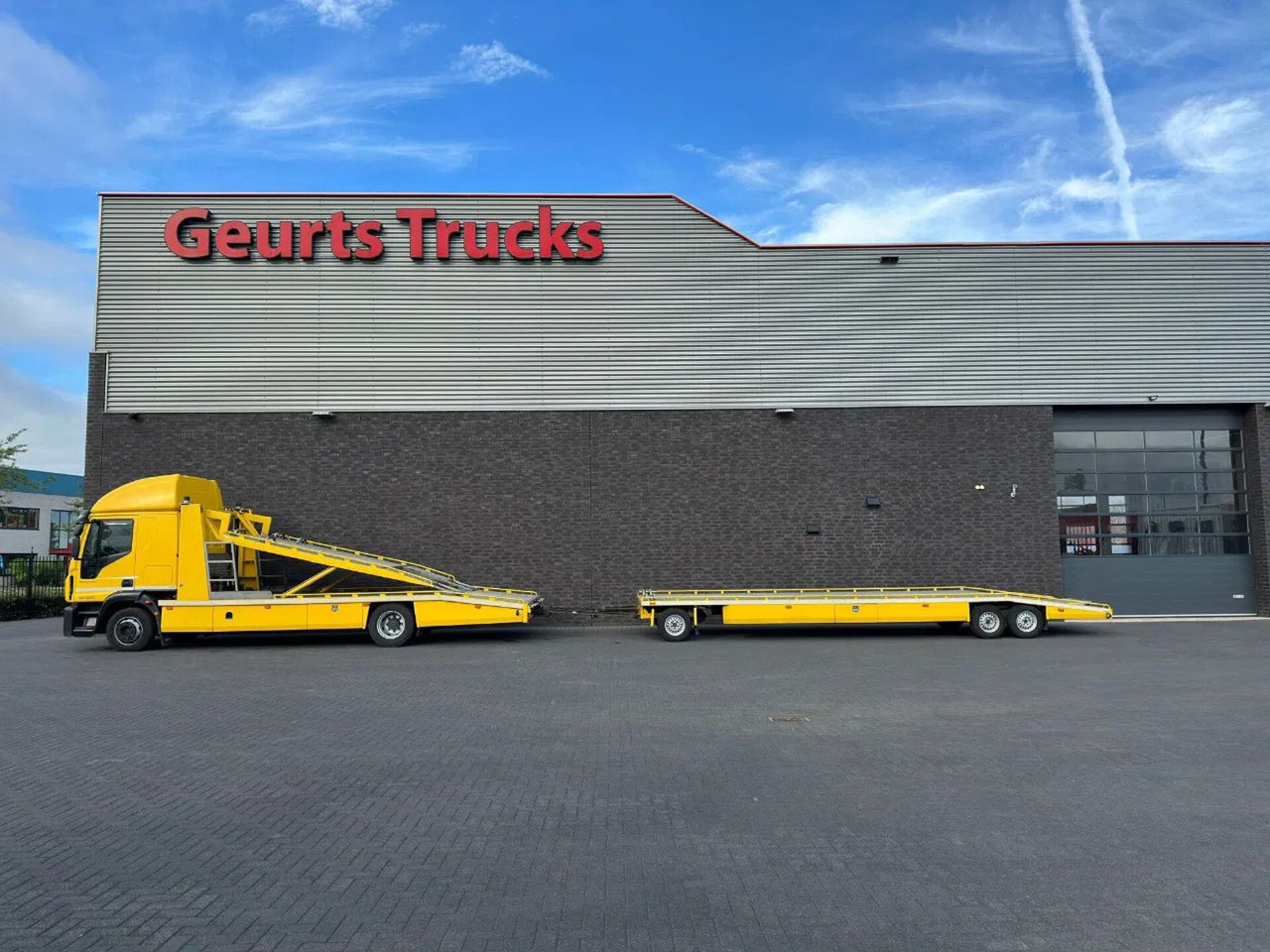 Iveco EuroCargo 120 -280 4X2 WITTEVEEN AUTOTRANSPORTER - Araba taşıyıcı kamyon: fotoğraf 2 Iveco EuroCargo 120 -280 4X2 WITTEVEEN AUTOTRANSPORTER - Araba taşıyıcı kamyon: fotoğraf 2