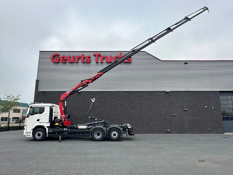 MAN TGS 26.520 6X4H-4 BL NEW MODEL + MEILLER HAAKARMSYSTEEM + HMF 2320 K6-RCS KRAAN/KRAN/CRANE/GRUA - Kancalı yükleyici kamyon, Vinçli kamyon: fotoğraf 2 MAN TGS 26.520 6X4H-4 BL NEW MODEL + MEILLER HAAKARMSYSTEEM + HMF 2320 K6-RCS KRAAN/KRAN/CRANE/GRUA - Kancalı yükleyici kamyon, Vinçli kamyon: fotoğraf 2