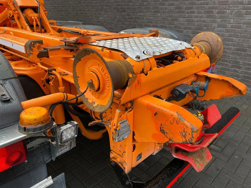 Kancalı yükleyici kamyon, Vinçli kamyon MAN TGS 35.480 8X4 TRIDEM + 20 TON HAAKARM + HMF 3220-K6 KRAAN/KRAN/CRANE/GRUA: fotoğraf 17