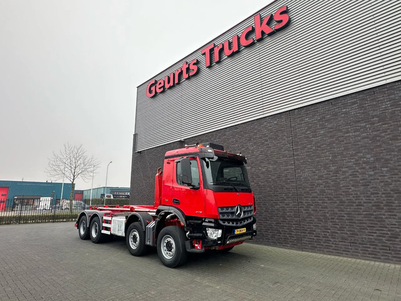 Mercedes-Benz Arocs 8X4 VDL S-30-6600 HAAKARMSYSTEEM/ABROLLKIPPER/HOOKLIFT - Kablo sistemli kamyon: fotoğraf 5 Mercedes-Benz Arocs 8X4 VDL S-30-6600 HAAKARMSYSTEEM/ABROLLKIPPER/HOOKLIFT - Kablo sistemli kamyon: fotoğraf 5