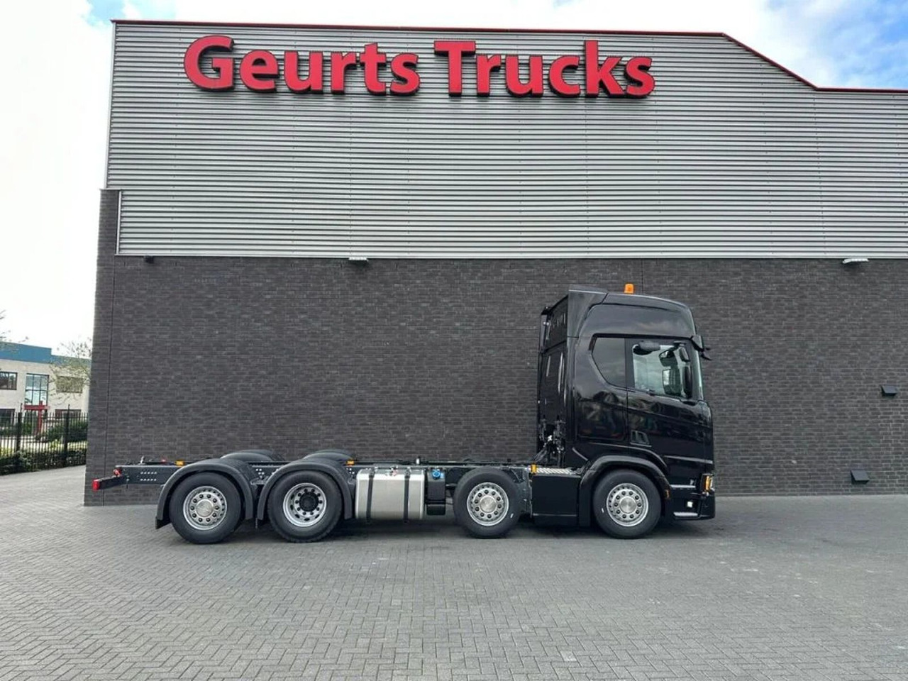 Scania R540 NGS 8X2 CHASSIS NIEUW/NEUE/NEW FULL OPTIONS - Şasi kamyon: fotoğraf 4 Scania R540 NGS 8X2 CHASSIS NIEUW/NEUE/NEW FULL OPTIONS - Şasi kamyon: fotoğraf 4