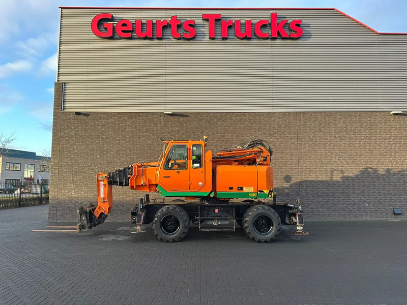 Sennebogen 608 MULTICRANE/ROUGH TERRAIN CRANE + JIB - All-terrain vinç: fotoğraf 4 Sennebogen 608 MULTICRANE/ROUGH TERRAIN CRANE + JIB - All-terrain vinç: fotoğraf 4