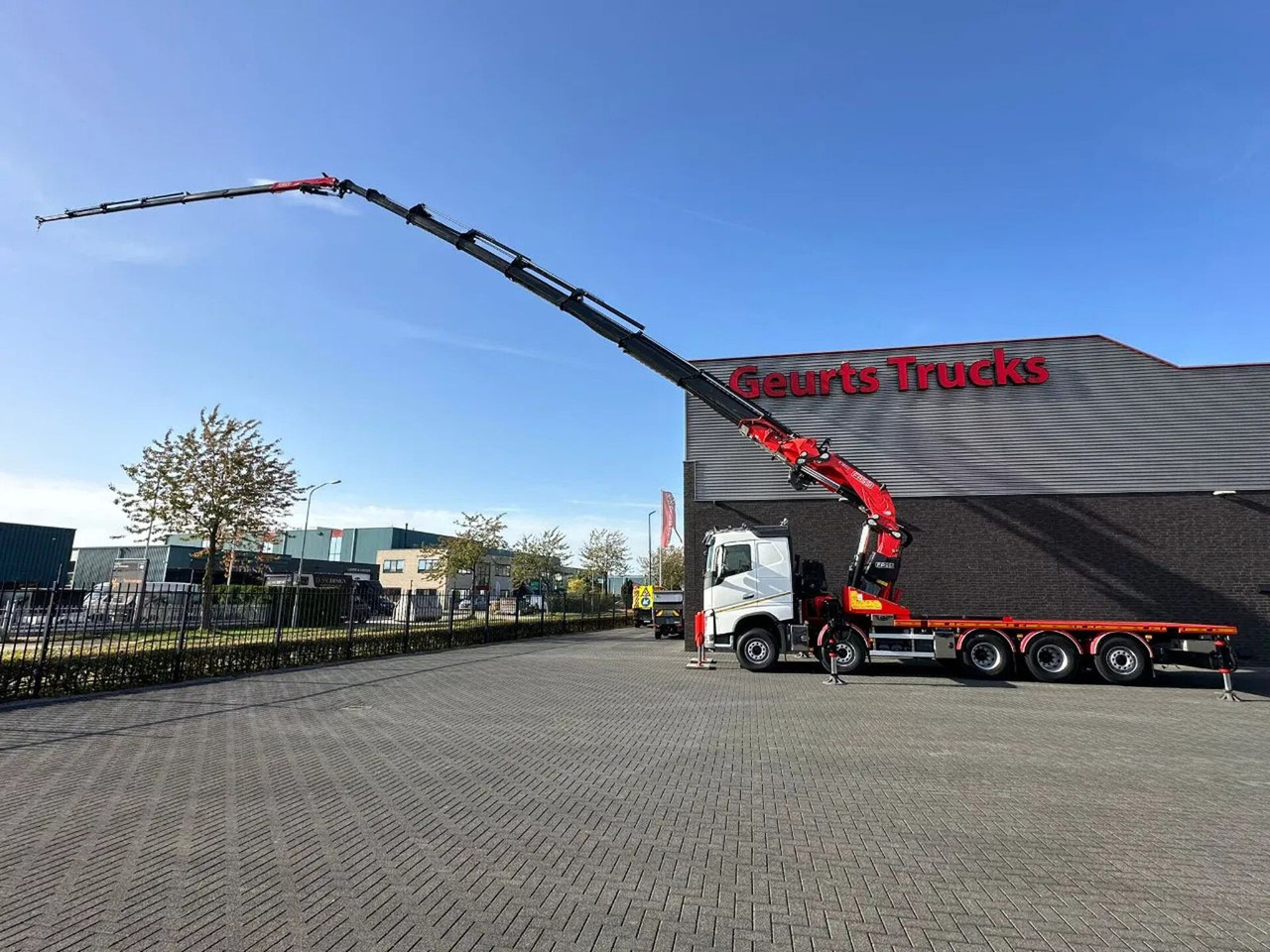 Volvo FH 540 10X4 + FASSI F1650RAL.2.28 + JIB L616L KR - Vinçli kamyon: fotoğraf 3 Volvo FH 540 10X4 + FASSI F1650RAL.2.28 + JIB L616L KR - Vinçli kamyon: fotoğraf 3