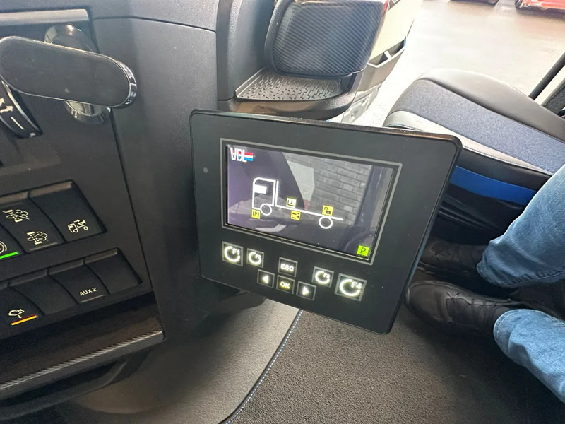 Volvo FH 540 8X2 TRIPLE VDL S30-6700 HAAKARMSYSTEEM / ABROLLKIPPER / HOOKLIFT finansal kiralama Volvo FH 540 8X2 TRIPLE VDL S30-6700 HAAKARMSYSTEEM / ABROLLKIPPER / HOOKLIFT: fotoğraf 15