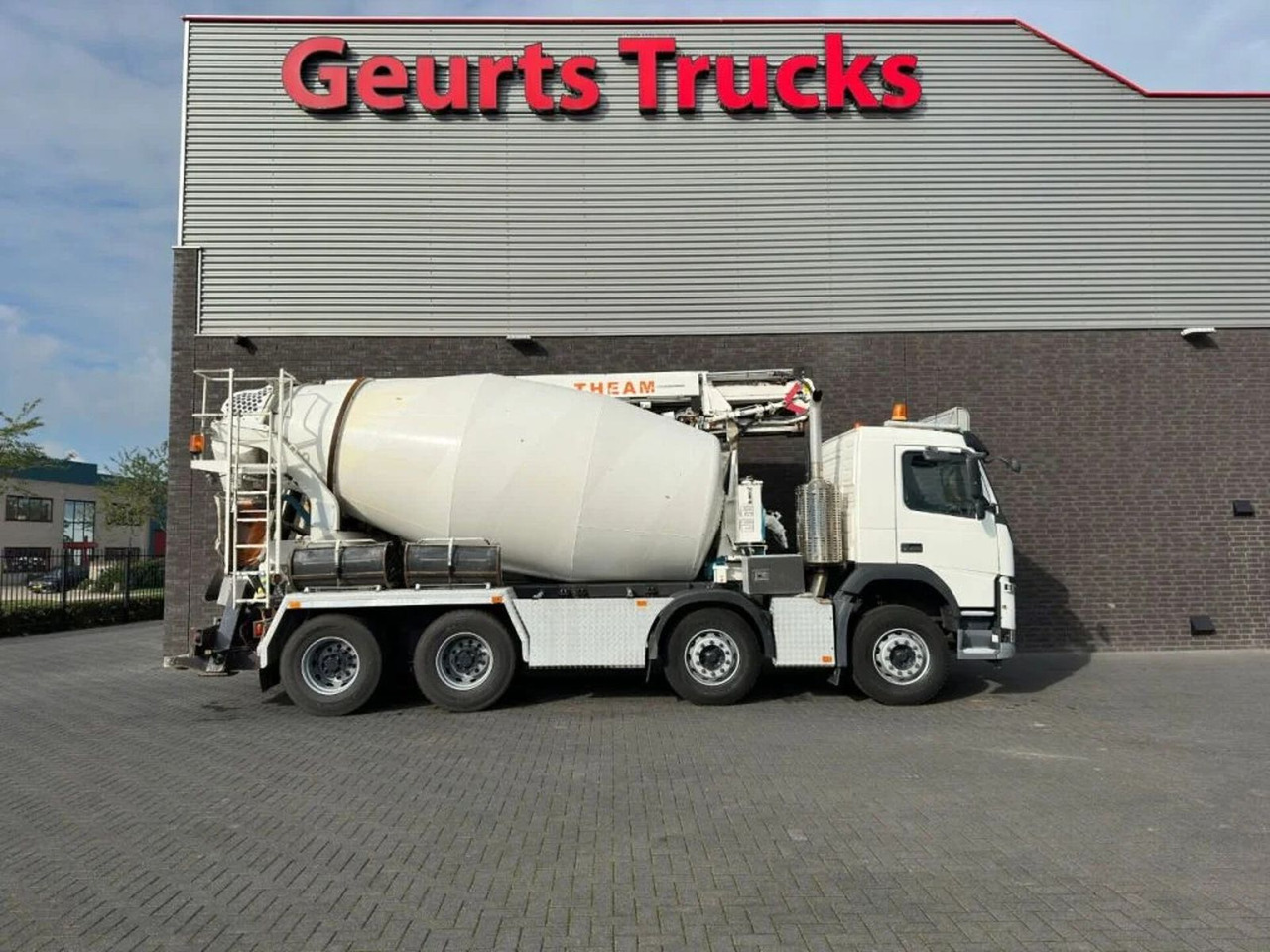 Volvo FM 410 8X4 + STETTER 9 M3 MIXER/MISCHER + THEAM - Transmikser: fotoğraf 4 Volvo FM 410 8X4 + STETTER 9 M3 MIXER/MISCHER + THEAM - Transmikser: fotoğraf 4