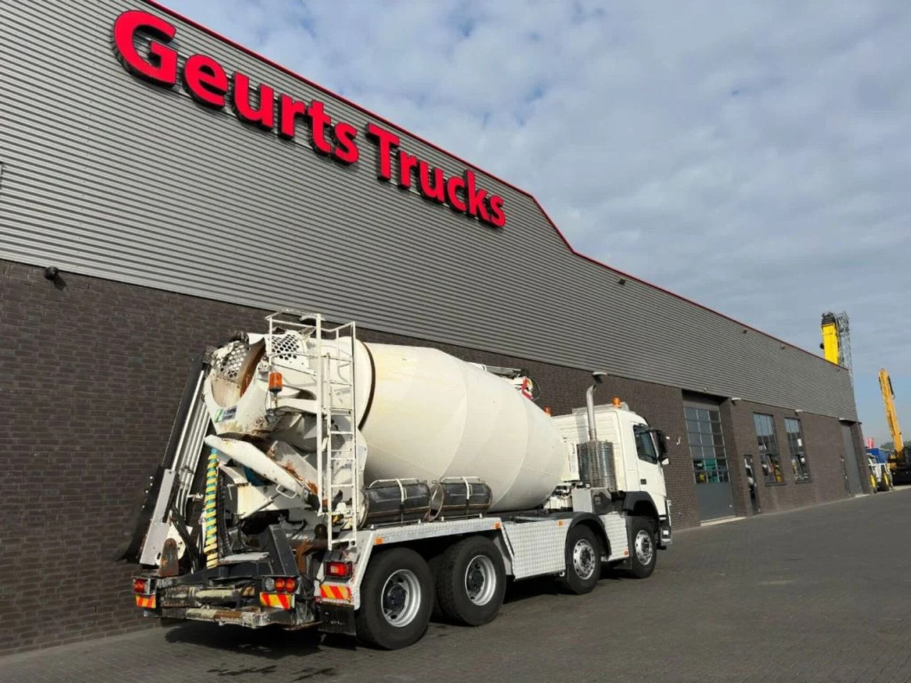 Volvo FM 410 8X4 + STETTER 9 M3 MIXER/MISCHER + THEAM - Transmikser: fotoğraf 5 Volvo FM 410 8X4 + STETTER 9 M3 MIXER/MISCHER + THEAM - Transmikser: fotoğraf 5