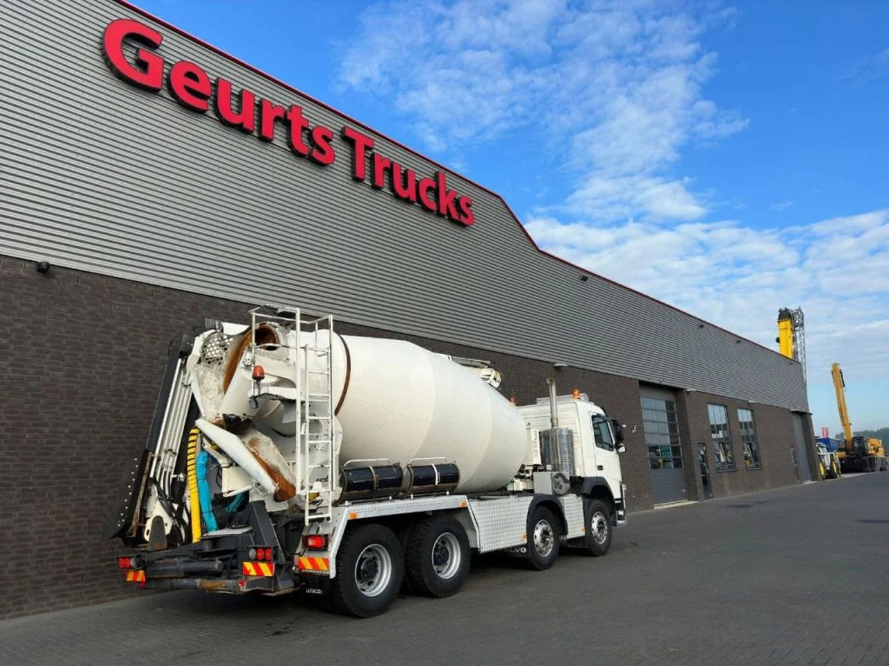 Volvo FM 410 8X4 + STETTER 9 M3 MIXER/MISCHER + THEAM - Transmikser: fotoğraf 5 Volvo FM 410 8X4 + STETTER 9 M3 MIXER/MISCHER + THEAM - Transmikser: fotoğraf 5