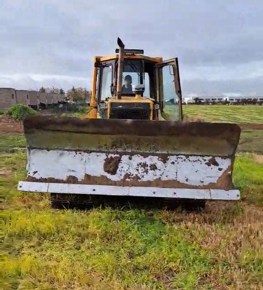 CATERPILLAR D5 M - Buldozer: fotoğraf 2 CATERPILLAR D5 M - Buldozer: fotoğraf 2