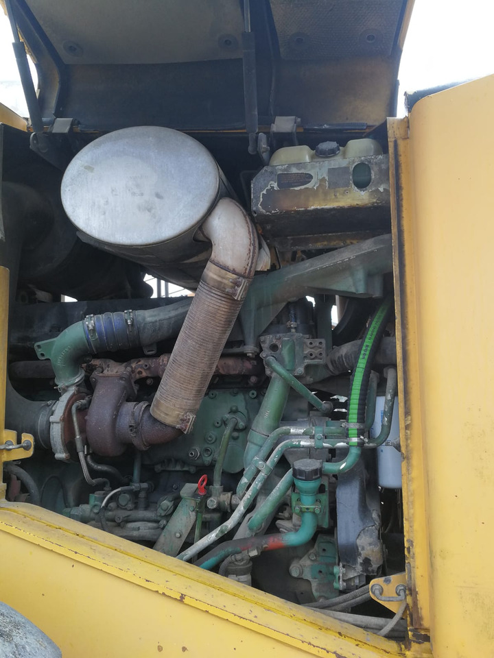 Volvo L150E - Tekerlekli yükleyici: fotoğraf 3 Volvo L150E - Tekerlekli yükleyici: fotoğraf 3