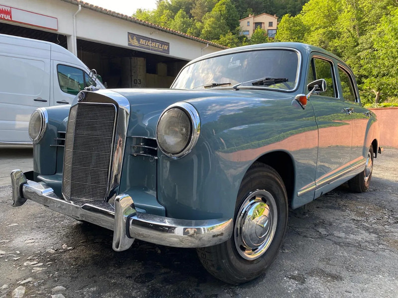 Mercedes-Benz ponton geheel gerestaureerd 180 - Binek araba: fotoğraf 1 Mercedes-Benz ponton geheel gerestaureerd 180 - Binek araba: fotoğraf 1