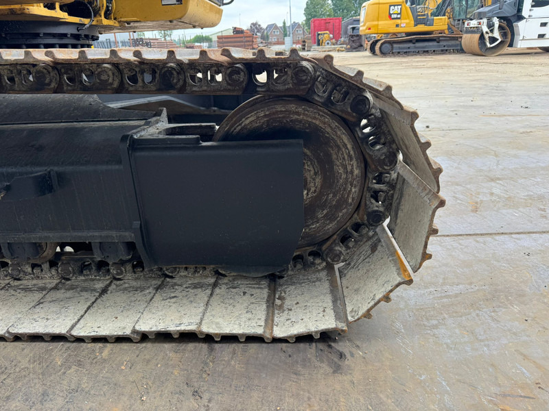 Paletli ekskavatör Caterpillar 313FLGC: fotoğraf 16