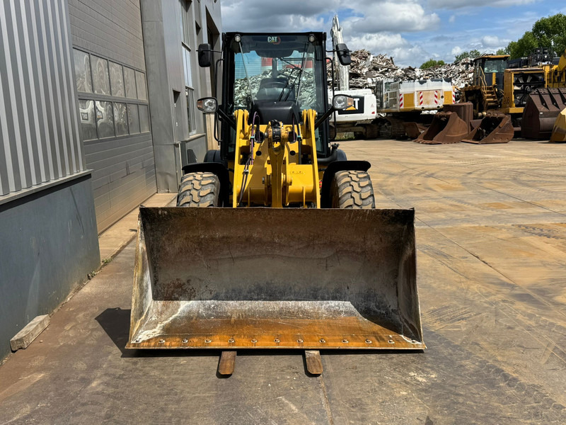 Caterpillar 908M CE + EPA - Tekerlekli yükleyici: fotoğraf 4 Caterpillar 908M CE + EPA - Tekerlekli yükleyici: fotoğraf 4