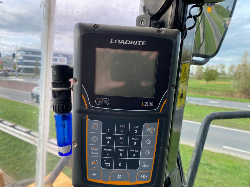 Tekerlekli yükleyici Caterpillar 980H: fotoğraf 17 Tekerlekli yükleyici Caterpillar 980H: fotoğraf 17