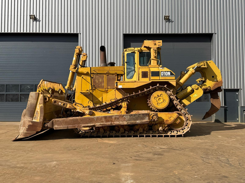 Caterpillar D10N - Buldozer: fotoğraf 1 Caterpillar D10N - Buldozer: fotoğraf 1