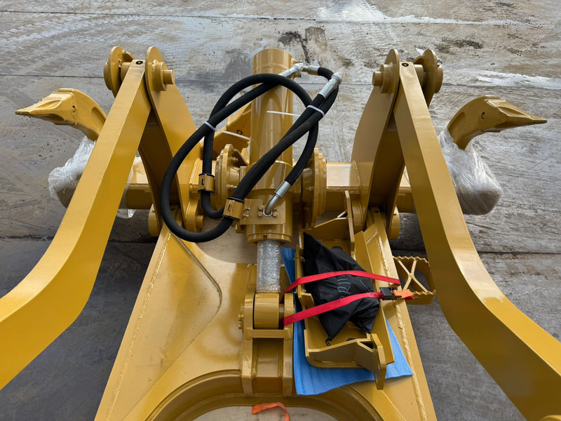 Yeni Işlema makinası Caterpillar D6 New Gen Ripper with 1 Cylinder: fotoğraf 8
