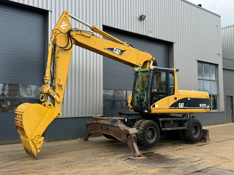 Caterpillar M322C - Hydraulic stabilizers / VA Triple boom / CE-certified, - Tekerlekli ekskavatör: fotoğraf 2 Caterpillar M322C - Hydraulic stabilizers / VA Triple boom / CE-certified, - Tekerlekli ekskavatör: fotoğraf 2