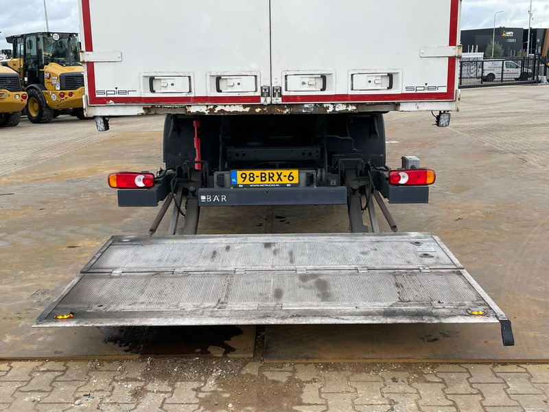 DAF LF 180 FA - Kapalı kasa kamyon: fotoğraf 5 DAF LF 180 FA - Kapalı kasa kamyon: fotoğraf 5