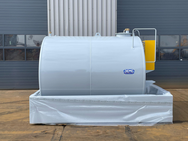 Emiliana Serbatoi TF9/50 9000Ltr - Depolama tankı: fotoğraf 1 Emiliana Serbatoi TF9/50 9000Ltr - Depolama tankı: fotoğraf 1