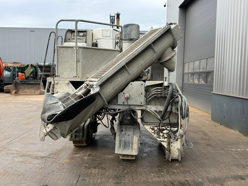 GOMACO GT3400 Concrete Slipform Paver - Asfalt serici: fotoğraf 5 GOMACO GT3400 Concrete Slipform Paver - Asfalt serici: fotoğraf 5