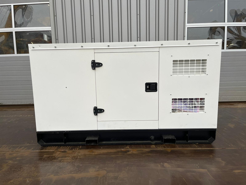 Giga power 37.5KVA Closed Set LT-W30GF - Elektrikli jeneratör: fotoğraf 4 Giga power 37.5KVA Closed Set LT-W30GF - Elektrikli jeneratör: fotoğraf 4