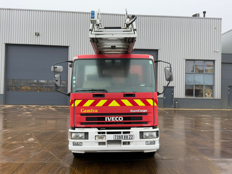 Iveco 130E23 4x2 Firetruck - İtfaiye aracı: fotoğraf 3 Iveco 130E23 4x2 Firetruck - İtfaiye aracı: fotoğraf 3