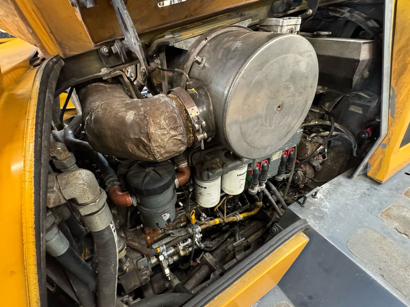 Tekerlekli yükleyici Liebherr L580: fotoğraf 18