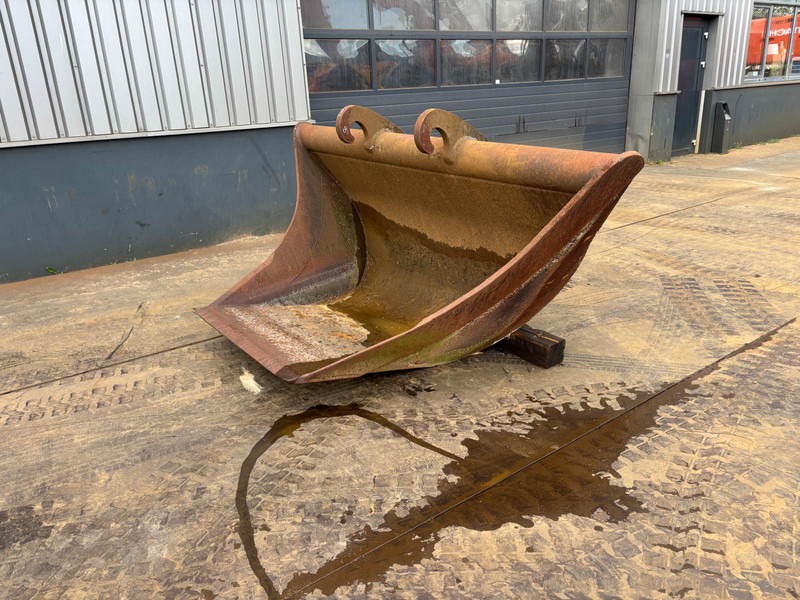 Verachtert Vleugelbak - Kova: fotoğraf 1 Verachtert Vleugelbak - Kova: fotoğraf 1