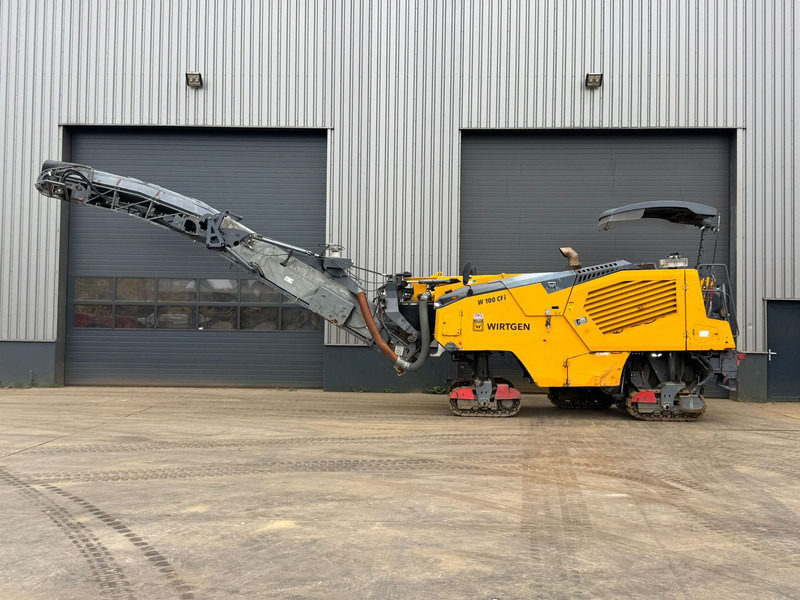 Wirtgen W100CFI - Asfalt döşeme aracı: fotoğraf 5 Wirtgen W100CFI - Asfalt döşeme aracı: fotoğraf 5