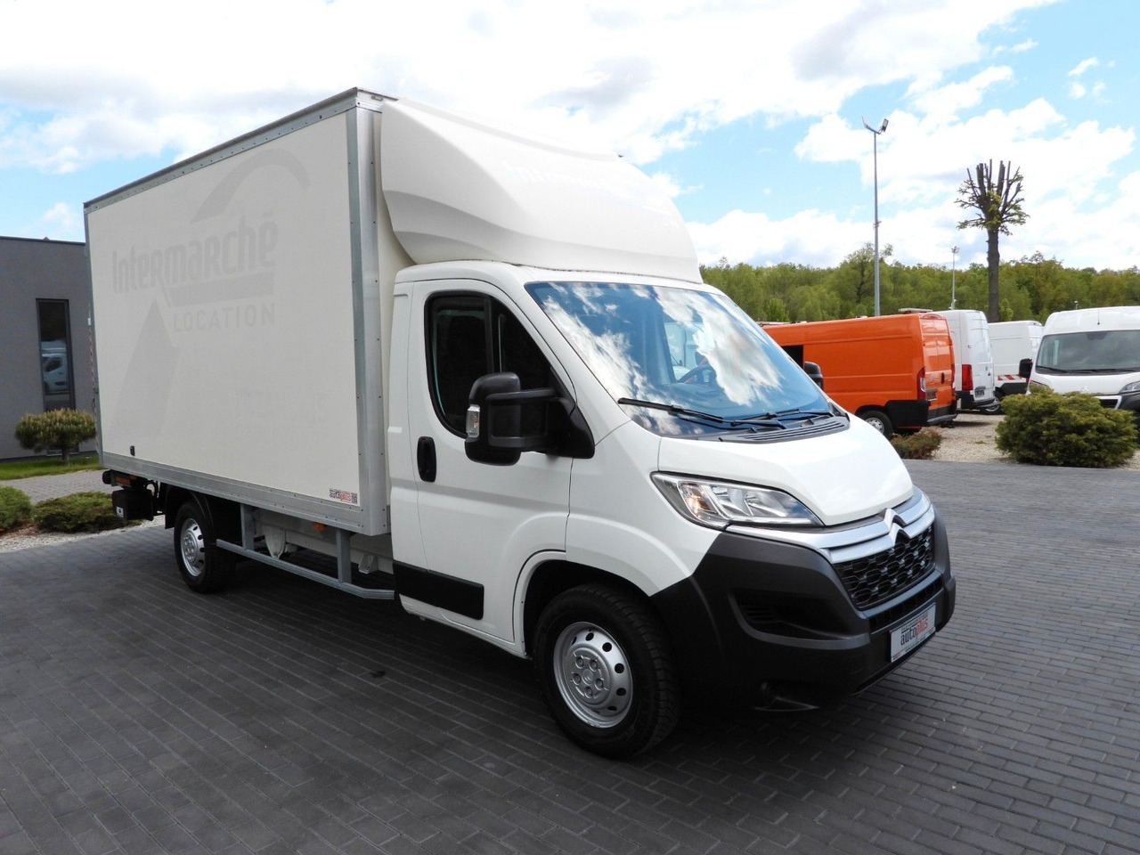 Citroën JUMPER KOFFER AUFZUG 8 PALETTEN TEMPOMAT NAVI Citroën JUMPER KOFFER AUFZUG 8 PALETTEN TEMPOMAT NAVI - Kapalı kasa kamyonet: fotoğraf 4 Citroën JUMPER KOFFER AUFZUG 8 PALETTEN TEMPOMAT NAVI Citroën JUMPER KOFFER AUFZUG 8 PALETTEN TEMPOMAT NAVI - Kapalı kasa kamyonet: fotoğraf 4