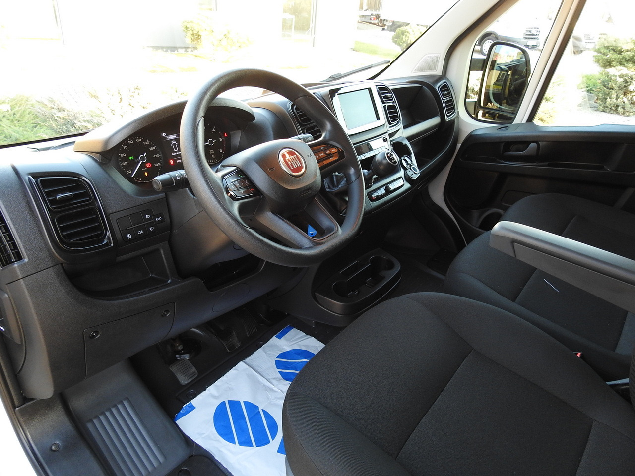 FIAT DUCATO BOX LIFT 8 PALLETS CRUISE CONTROL AIR CONDITIONING 180HP - Kapalı kasa kamyonet: fotoğraf 2 FIAT DUCATO BOX LIFT 8 PALLETS CRUISE CONTROL AIR CONDITIONING 180HP - Kapalı kasa kamyonet: fotoğraf 2