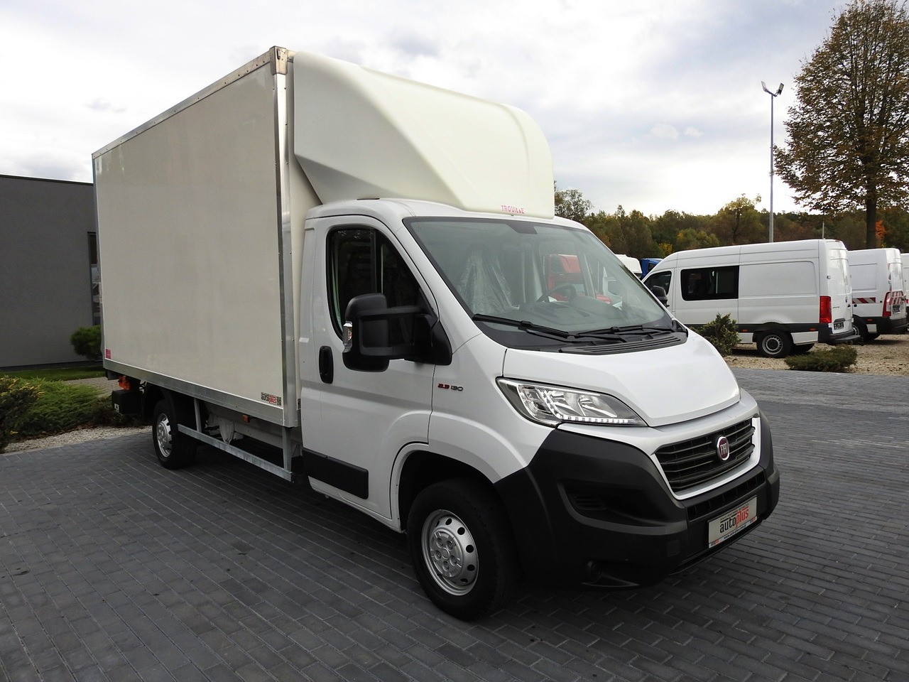 FIAT DUCATO BOX LIFT 8 PALLETS CRUISE CONTROL NAVIGATION AIR CONDITIONING LED LIGHTS 130HP - Kapalı kasa kamyonet: fotoğraf 4 FIAT DUCATO BOX LIFT 8 PALLETS CRUISE CONTROL NAVIGATION AIR CONDITIONING LED LIGHTS 130HP - Kapalı kasa kamyonet: fotoğraf 4