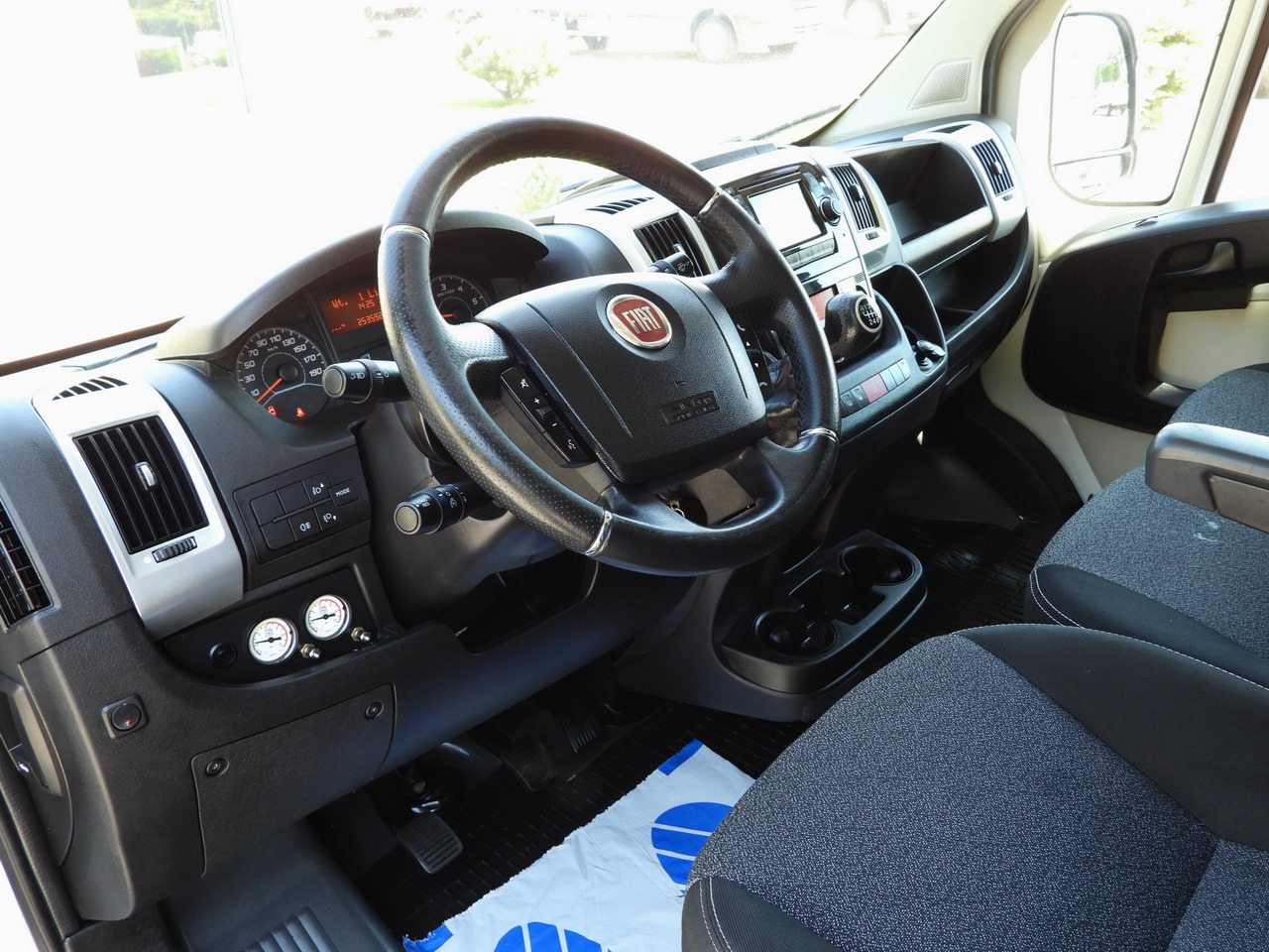 FIAT DUCATO TARPAULIN 10 PALLETS WEBASTO CRUISE CONTROL LED LIGHTS PNEUMATICS AIR CONDITIONING 180HP - Tenteli kamyonet: fotoğraf 2 FIAT DUCATO TARPAULIN 10 PALLETS WEBASTO CRUISE CONTROL LED LIGHTS PNEUMATICS AIR CONDITIONING 180HP - Tenteli kamyonet: fotoğraf 2