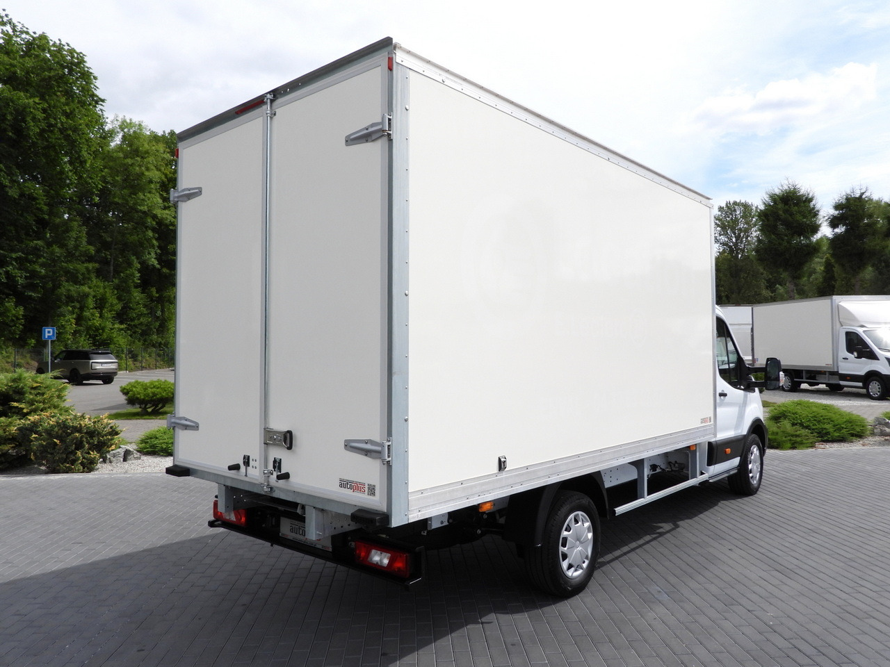 FORD TRANSIT BOX 8 PALLETS CRUISE CONTROL AIR CONDITIONING 130HP - Kapalı kasa kamyonet: fotoğraf 3 FORD TRANSIT BOX 8 PALLETS CRUISE CONTROL AIR CONDITIONING 130HP - Kapalı kasa kamyonet: fotoğraf 3