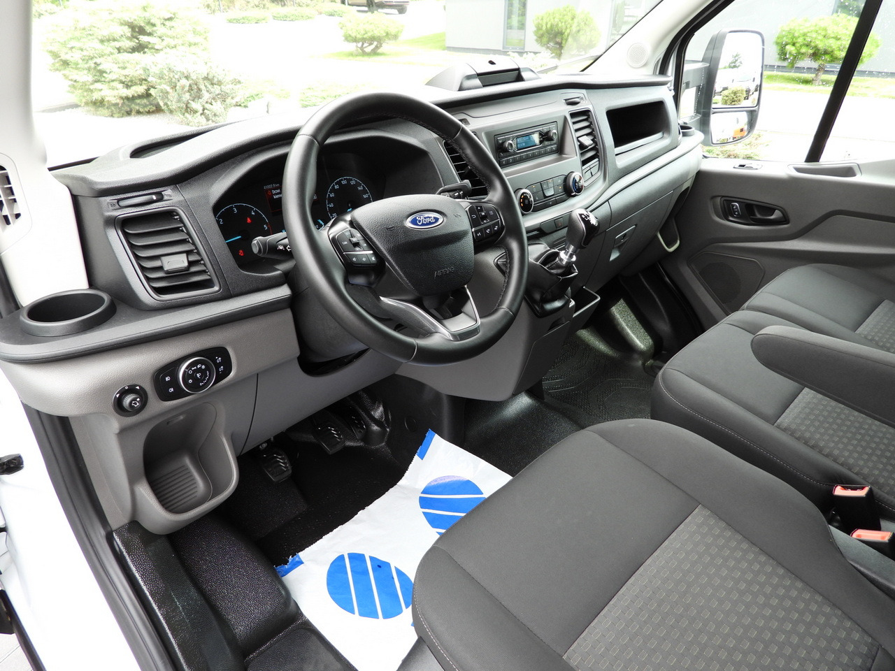 FORD TRANSIT BOX 8 PALLETS CRUISE CONTROL AIR CONDITIONING 130HP - Kapalı kasa kamyonet: fotoğraf 2 FORD TRANSIT BOX 8 PALLETS CRUISE CONTROL AIR CONDITIONING 130HP - Kapalı kasa kamyonet: fotoğraf 2