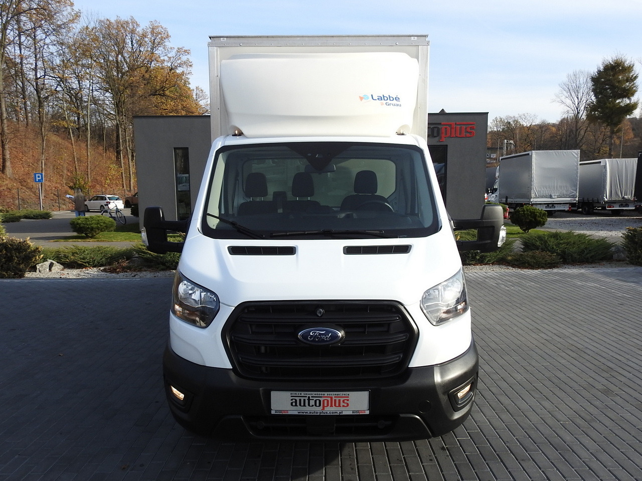 FORD TRANSIT BOX LIFT 8 PALLETS CRUISE CONTROL AIR CONDITIONING  130HP - Kapalı kasa kamyonet: fotoğraf 5 FORD TRANSIT BOX LIFT 8 PALLETS CRUISE CONTROL AIR CONDITIONING  130HP - Kapalı kasa kamyonet: fotoğraf 5