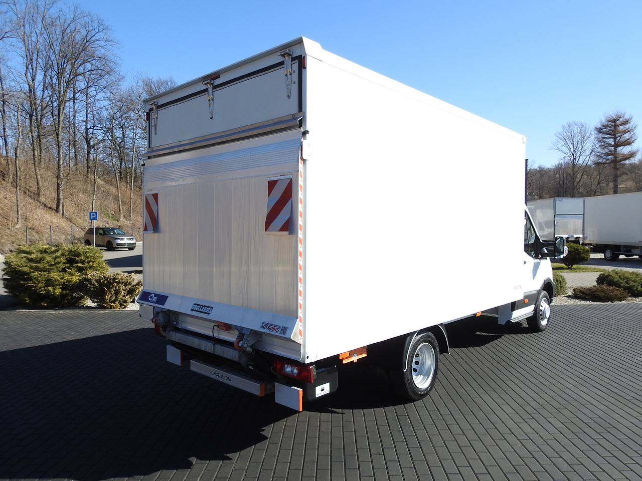 FORD TRANSIT BOX LIFT 8 PALLETS TWIN WHEELS AIR CONDITIONING 130HP - Kapalı kasa kamyonet: fotoğraf 3 FORD TRANSIT BOX LIFT 8 PALLETS TWIN WHEELS AIR CONDITIONING 130HP - Kapalı kasa kamyonet: fotoğraf 3