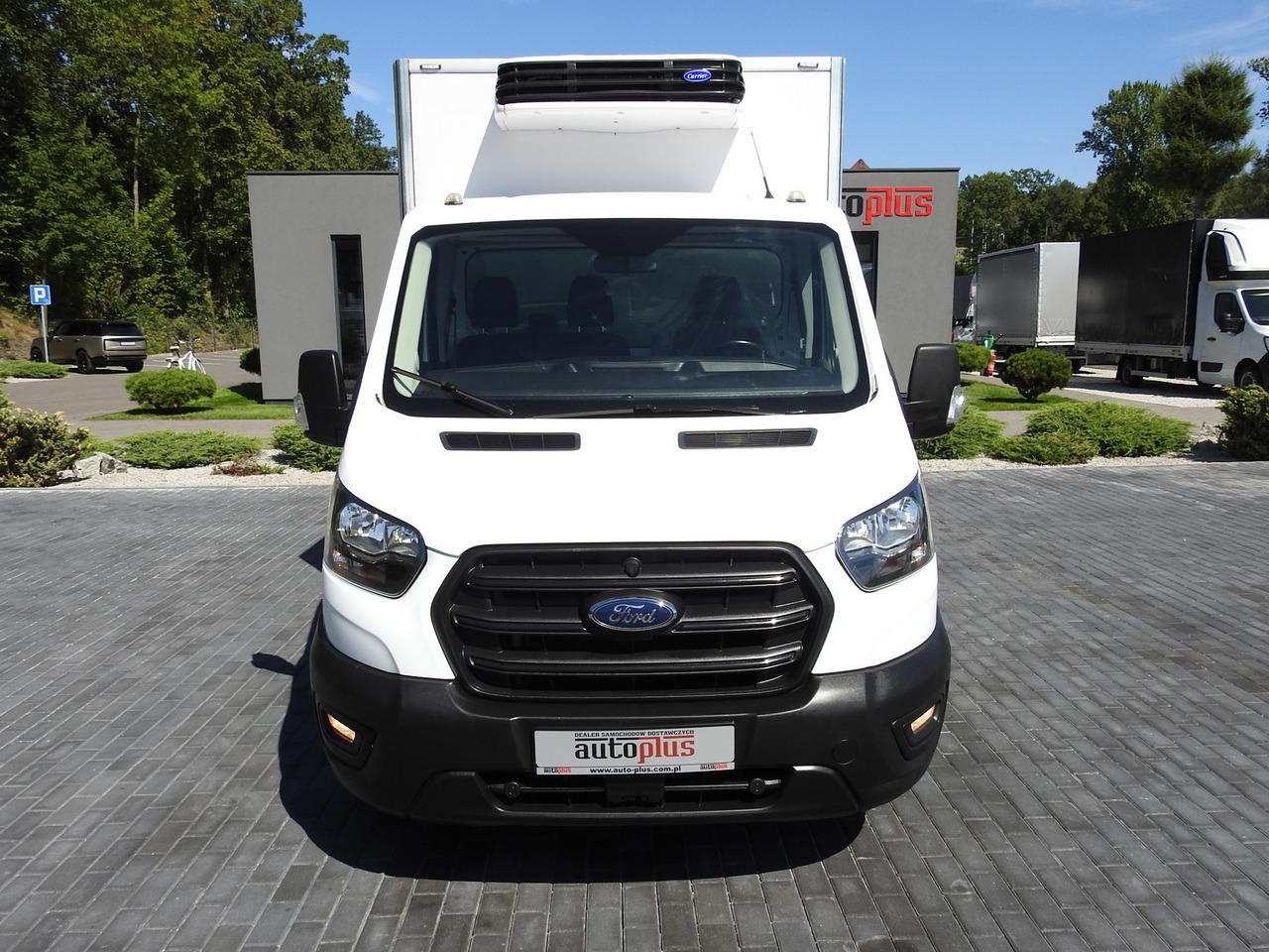 FORD TRANSIT REGRIGERATOR BOX 0*C POWER SUPPLY 230V CRUISE CONTROL AIR CONDITIONING TWIN WHEELS 170HP - Frigorifik kamyonet: fotoğraf 5 FORD TRANSIT REGRIGERATOR BOX 0*C POWER SUPPLY 230V CRUISE CONTROL AIR CONDITIONING TWIN WHEELS 170HP - Frigorifik kamyonet: fotoğraf 5