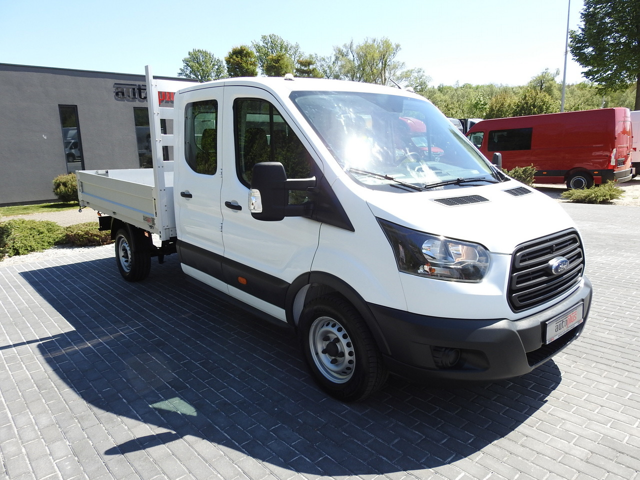 FORD TRANSIT STAKE BODY DOUBLE CABIN DOKA 7 SEATS AIR CONDITIONING 130HP - Çift kabin kamyonet: fotoğraf 4 FORD TRANSIT STAKE BODY DOUBLE CABIN DOKA 7 SEATS AIR CONDITIONING 130HP - Çift kabin kamyonet: fotoğraf 4