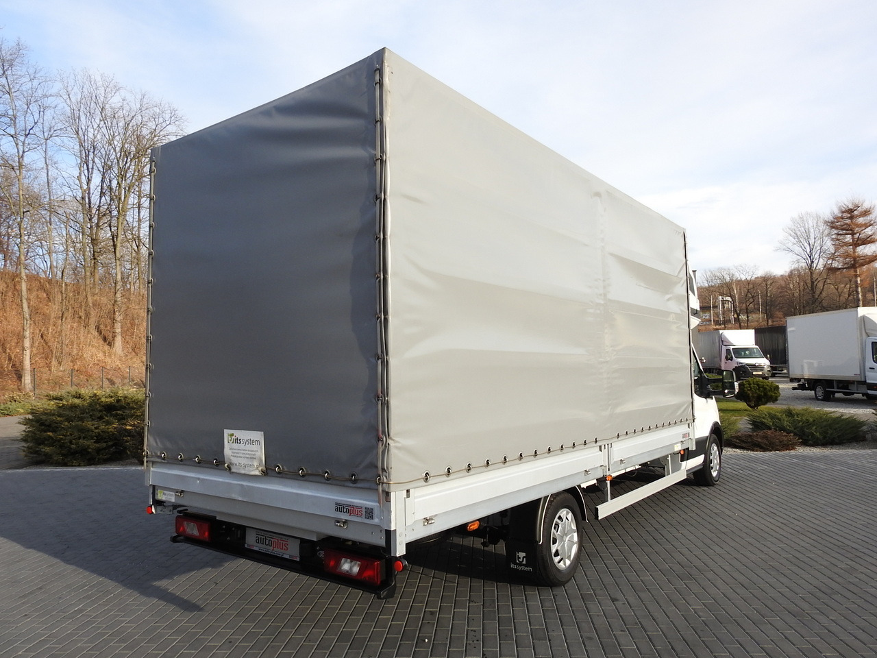 FORD TRANSIT TARPAULIN 10 PALLETS WEBASTO CRUISE CONTROL AIR CONDITIONING LED LIGHTS 160HP - Tenteli kamyonet: fotoğraf 3 FORD TRANSIT TARPAULIN 10 PALLETS WEBASTO CRUISE CONTROL AIR CONDITIONING LED LIGHTS 160HP - Tenteli kamyonet: fotoğraf 3