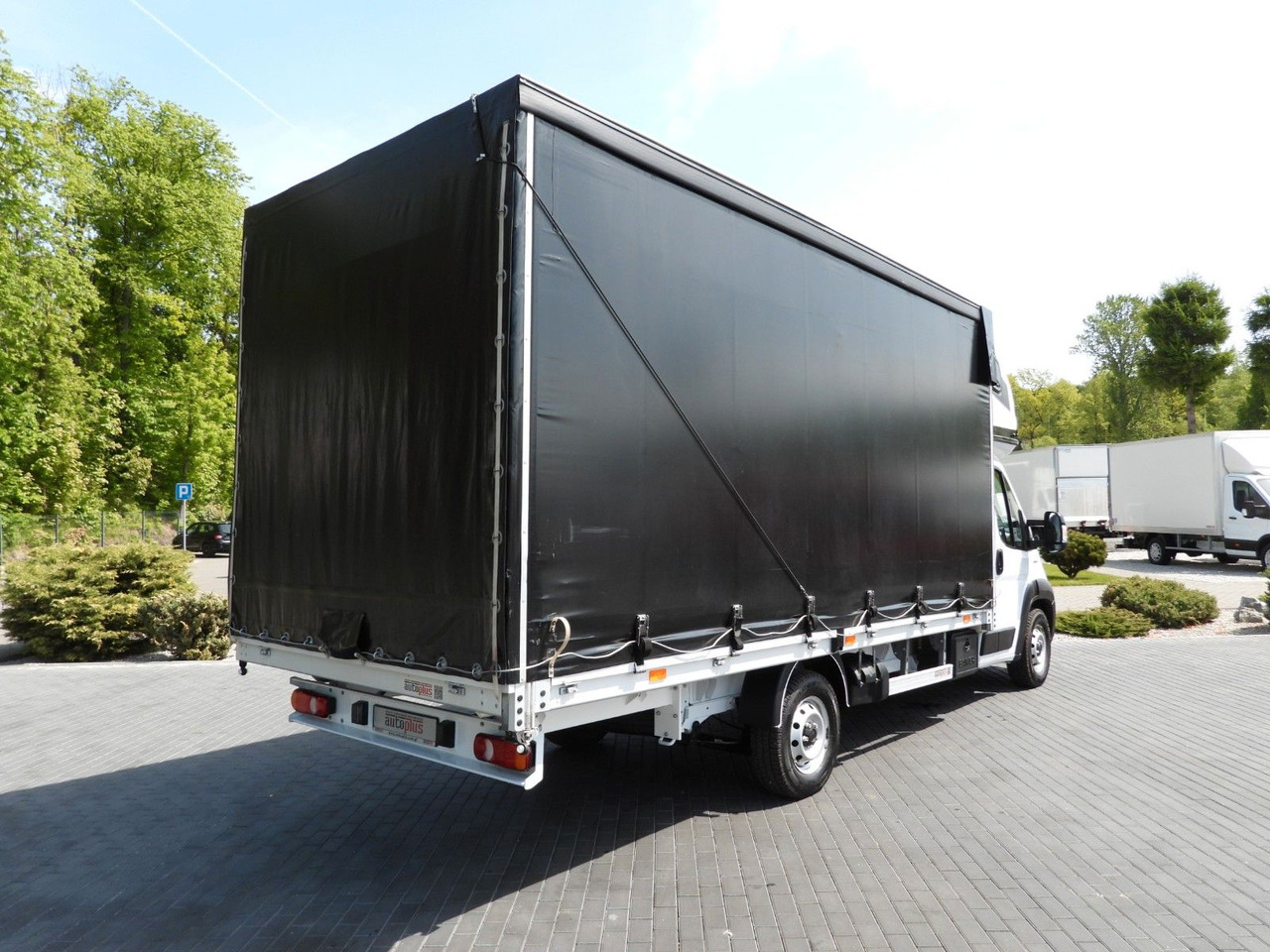 Fiat DUCATO PRITSCHE PLANE 10 PALETTEN WEBASTO A/C Fiat DUCATO PRITSCHE PLANE 10 PALETTEN WEBASTO A/C - Tenteli kamyonet: fotoğraf 3 Fiat DUCATO PRITSCHE PLANE 10 PALETTEN WEBASTO A/C Fiat DUCATO PRITSCHE PLANE 10 PALETTEN WEBASTO A/C - Tenteli kamyonet: fotoğraf 3
