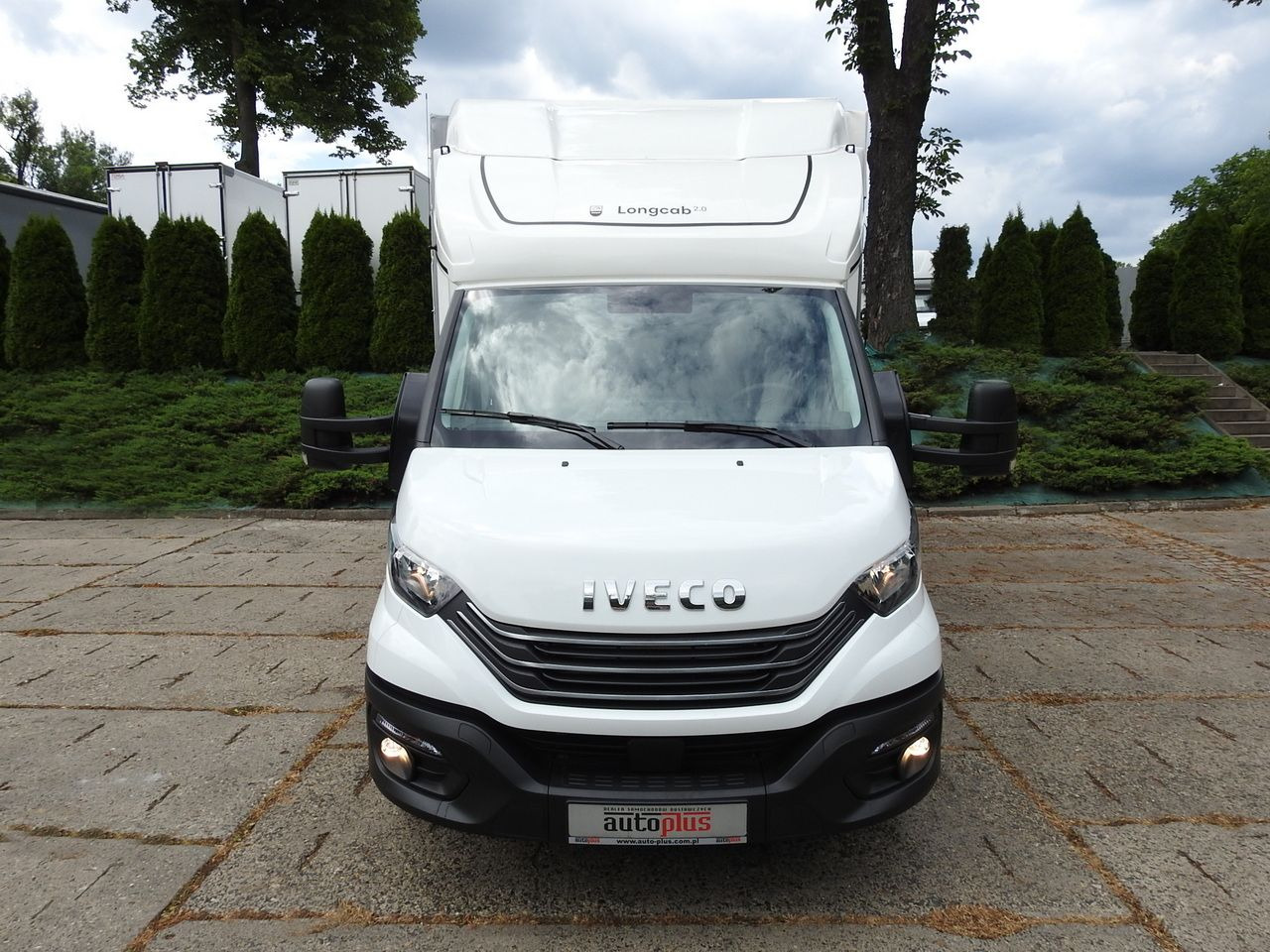 IVECO DAILY 35S18 NEW TARPAULIN WEBASTO CRUISE CONTROL AIR CONDITIONING 180HP - Tenteli kamyonet: fotoğraf 5 IVECO DAILY 35S18 NEW TARPAULIN WEBASTO CRUISE CONTROL AIR CONDITIONING 180HP - Tenteli kamyonet: fotoğraf 5