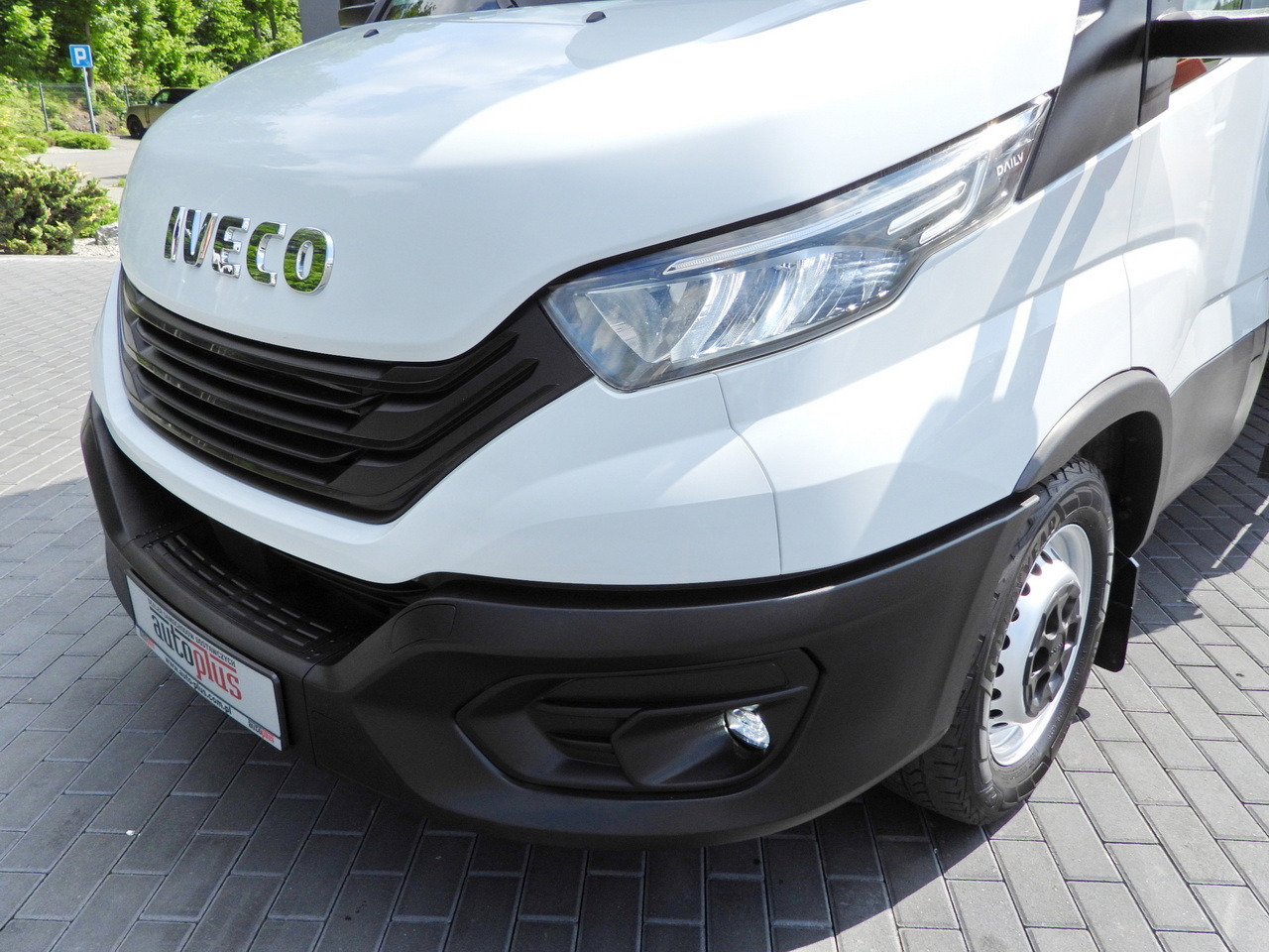 Tenteli kamyonet IVECO DAILY 35S18 TARPAULIN 10 PALLETS CRUISE CONTROL LED LIGHTS AIR CONDITIONING  180HP: fotoğraf 19