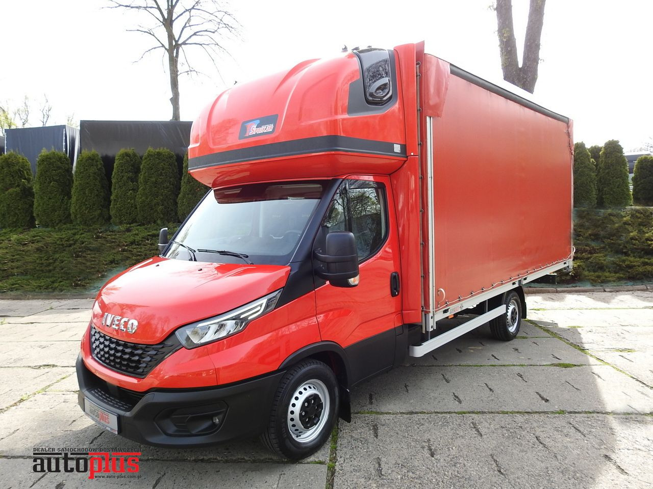 IVECO DAILY 35S18 TARPAULIN 10 PALLETS WEBASTO CRUISE CONTROL LED LIGHTS AIR CONDITIONING 180HP - Tenteli kamyonet: fotoğraf 1 IVECO DAILY 35S18 TARPAULIN 10 PALLETS WEBASTO CRUISE CONTROL LED LIGHTS AIR CONDITIONING 180HP - Tenteli kamyonet: fotoğraf 1
