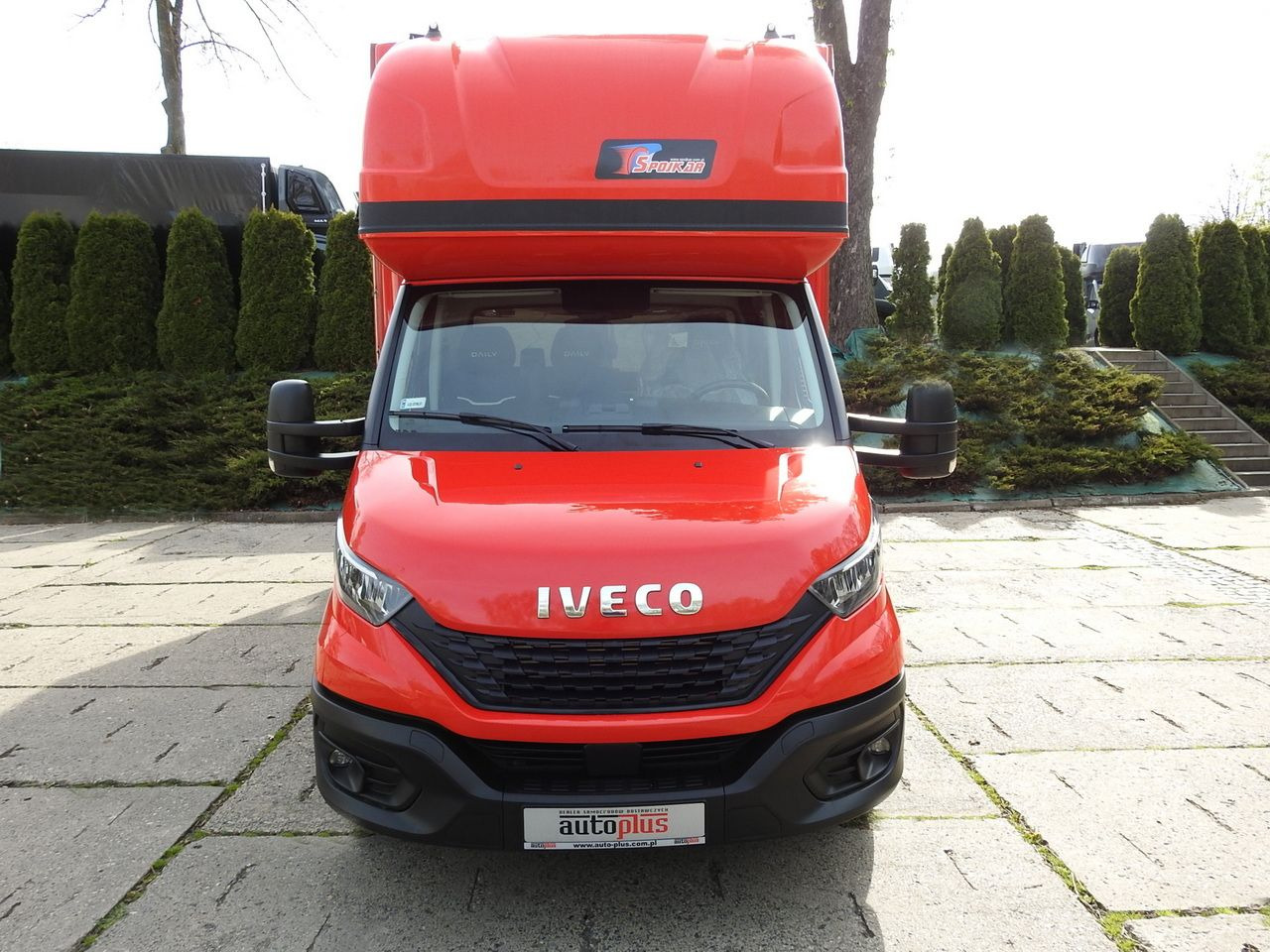 IVECO DAILY 35S18 TARPAULIN 10 PALLETS WEBASTO CRUISE CONTROL LED LIGHTS AIR CONDITIONING 180HP - Tenteli kamyonet: fotoğraf 5 IVECO DAILY 35S18 TARPAULIN 10 PALLETS WEBASTO CRUISE CONTROL LED LIGHTS AIR CONDITIONING 180HP - Tenteli kamyonet: fotoğraf 5