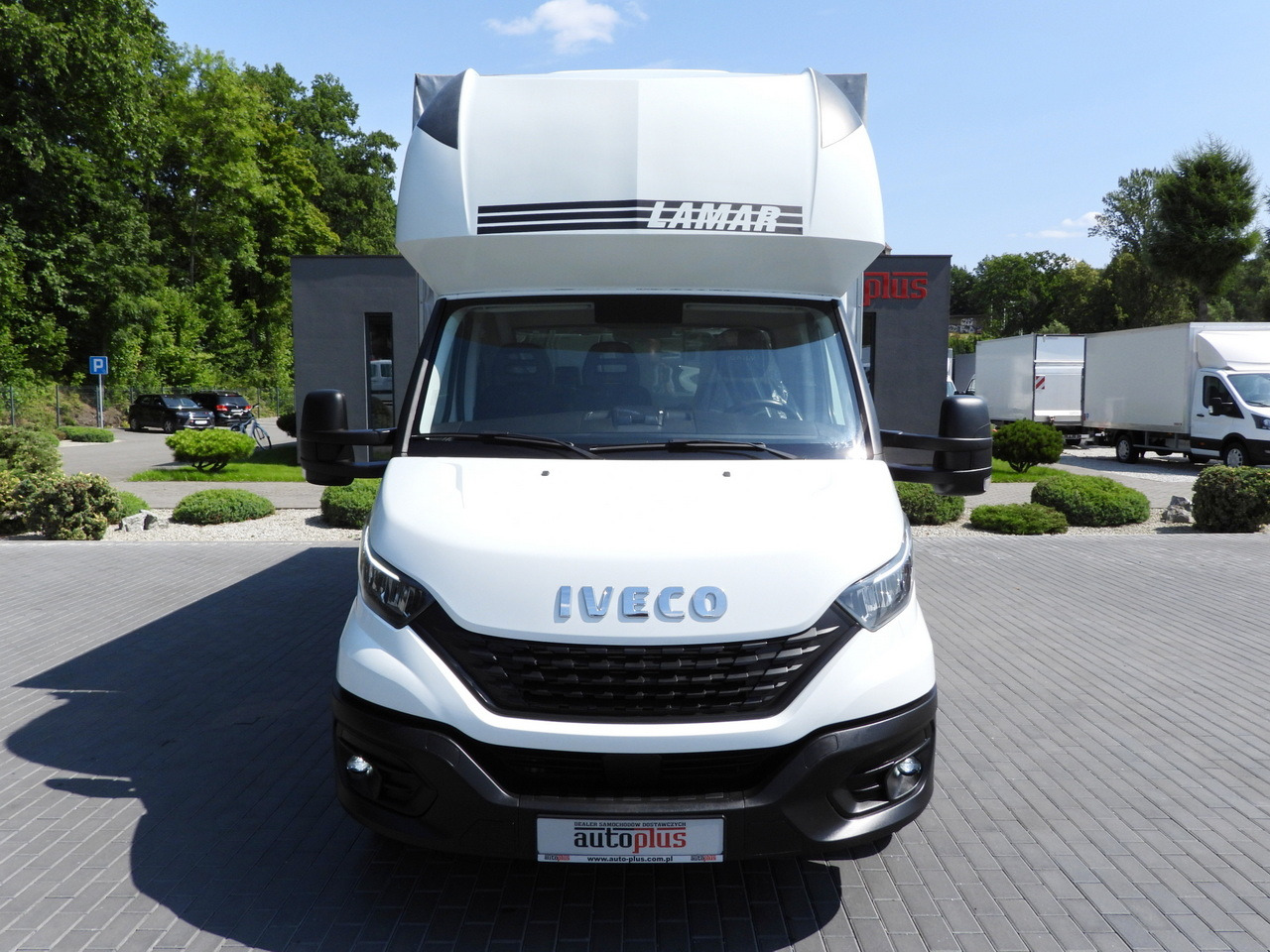 IVECO DAILY 35S18 TARPAULIN 10 PALLETS WEBASTO CRUISE CONTROL LED LIGHTS PNEUMATICS AIR CONDITIONING 180HP - Tenteli kamyonet: fotoğraf 5 IVECO DAILY 35S18 TARPAULIN 10 PALLETS WEBASTO CRUISE CONTROL LED LIGHTS PNEUMATICS AIR CONDITIONING 180HP - Tenteli kamyonet: fotoğraf 5